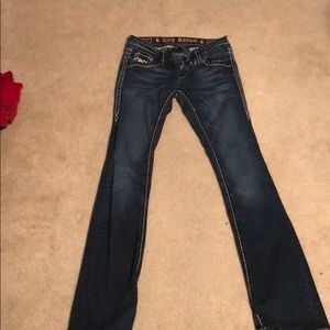 Rock revival Eugenia